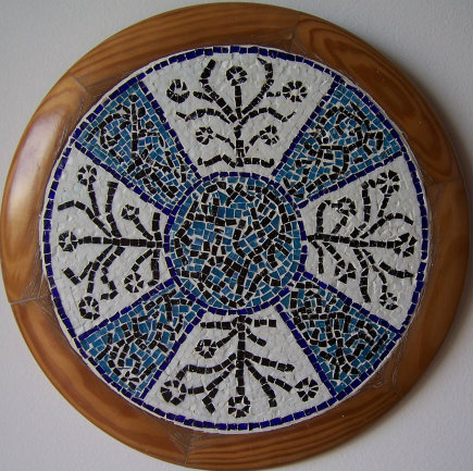 Decorative round 